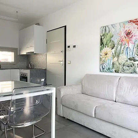 Borgo Paradasio Holidays Apartment *